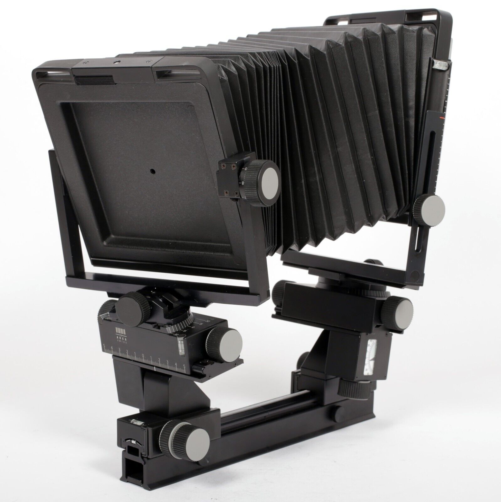 Arca Swiss M Monolith 4X5 camera with telescoping rail + fresnel